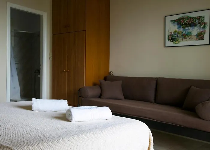 Irena Studios & Apartments Apartment Svoronata