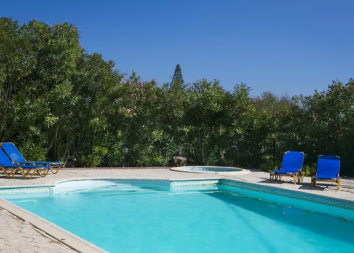 Irena Studios & Apartments